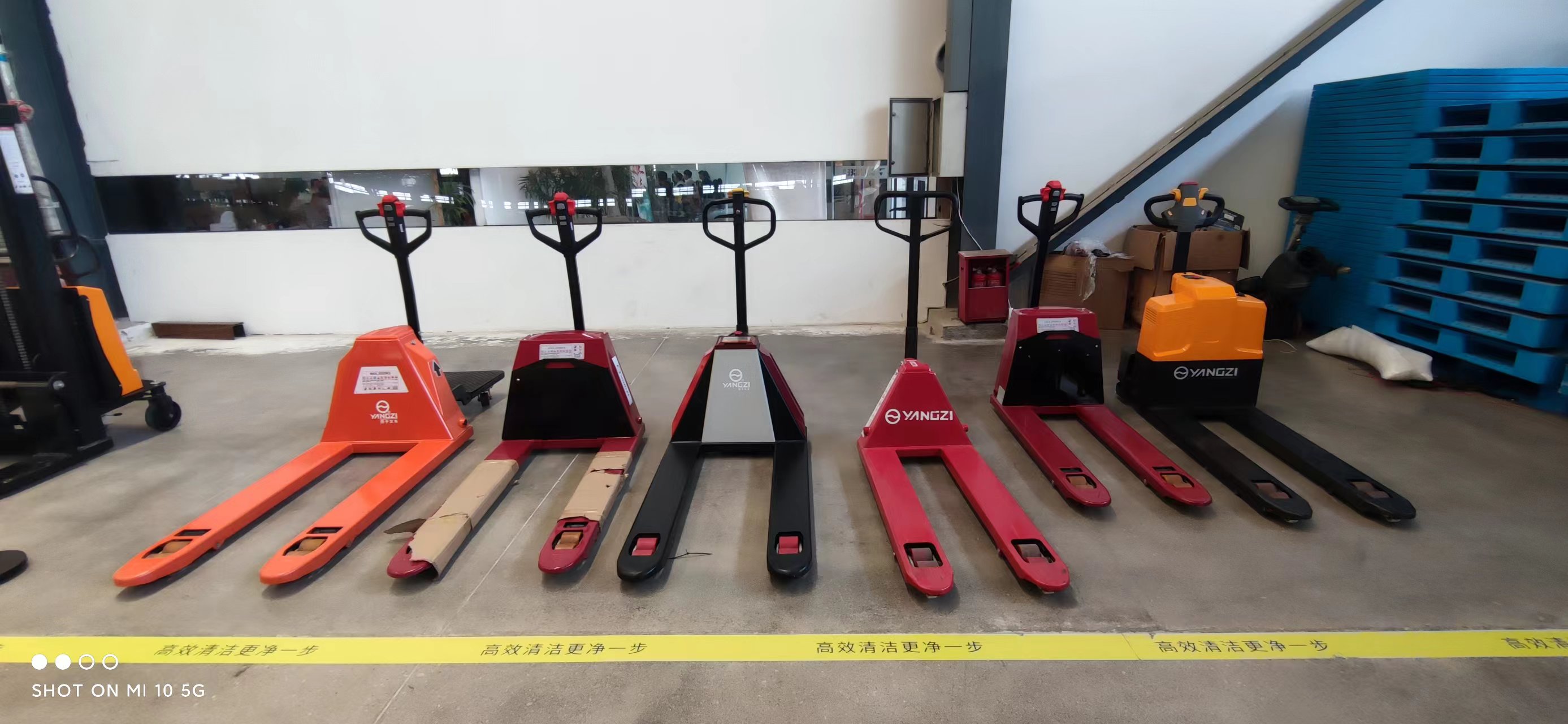 談一談電動叉車行業的發展趨勢 談一談電動叉車行業的發展趨勢