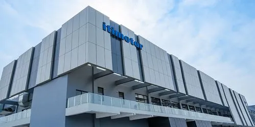 蘇州英特?？萍脊煞萦邢薰?/></p><p>    蘇州英特?？萍脊煞萦邢薰疚挥诔Ｊ焓斜滔值琅d茂路1號，經營范圍廣泛，包括汽車測試技術、內燃機技術、新能源汽車電機電池電控測試技術、信息技術、電子產品的技術等多項項目。作為一家科技型的公司，他們不僅追求技術的先進性，同時也非常注重生產工具的品質和效率。</p><p>    對于電動液壓車，他們有著一定的使用經驗。在之前的使用過程中，他們深刻體會到了電動液壓車在提高生產效率、降低勞動強度和減少能源消耗等方面的優勢。因此，在采購時，他們毫不猶豫地選擇了揚子品牌的電動液壓車。</p><p style=